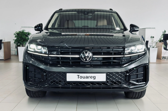 Volkswagen%20Touareg%20%u0432%20%u0414%u043D%u0456%u043F%u0440%u0456